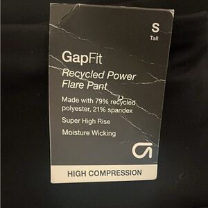 GapFit Sky High Rise Power Flare Leggings